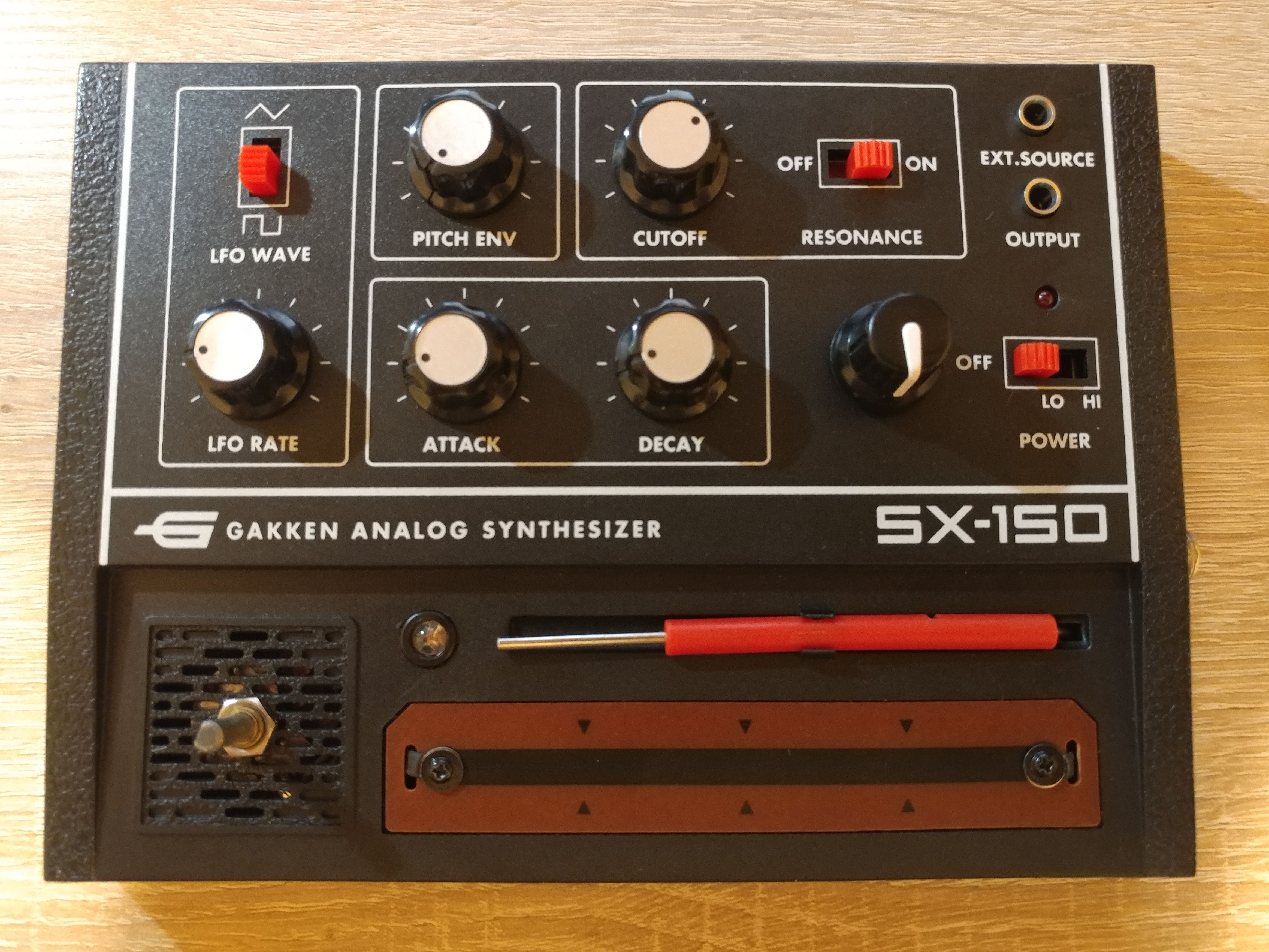 Gakken analog synthesizer hotsell